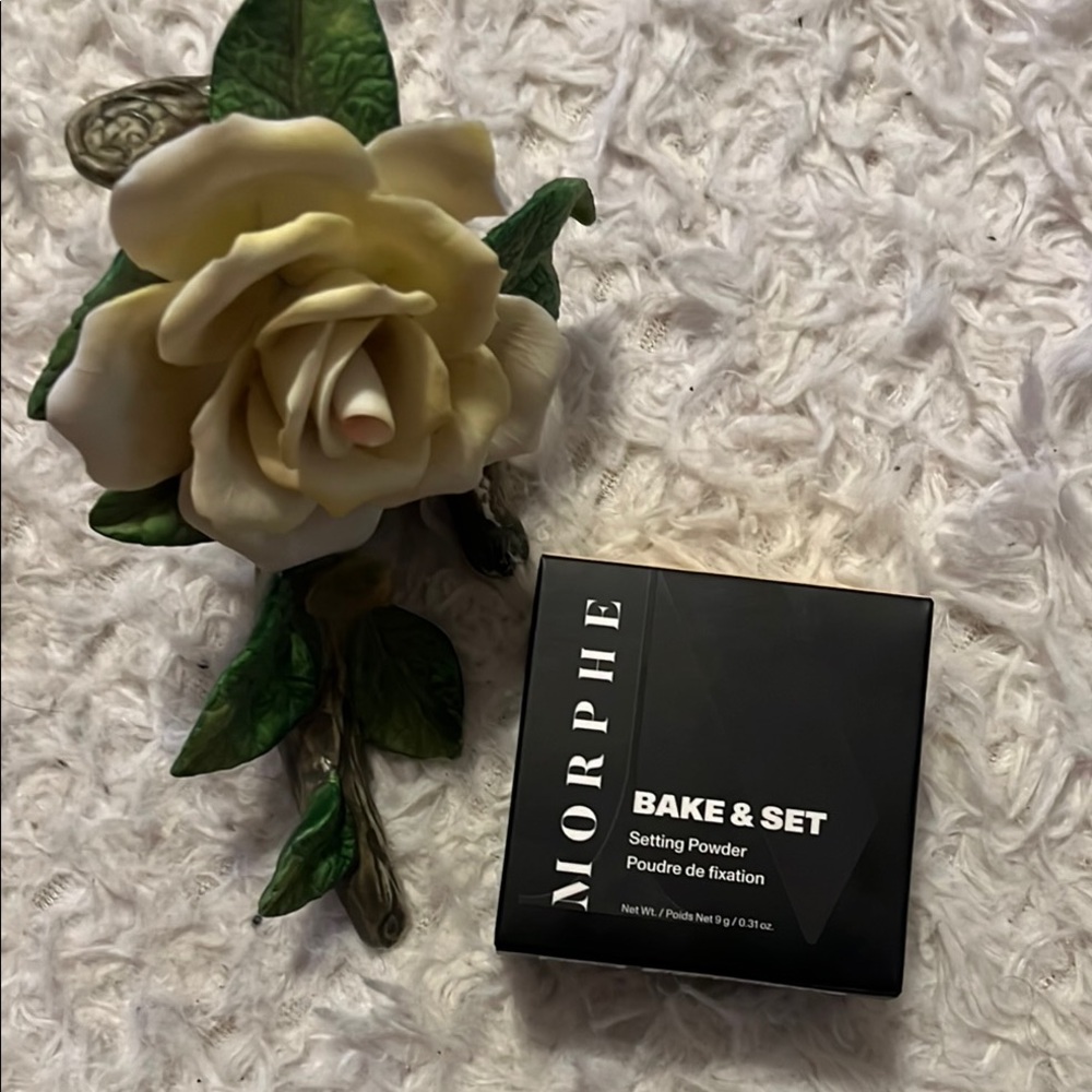 Morphe Bake Setting Powder - Picture 1 of 6